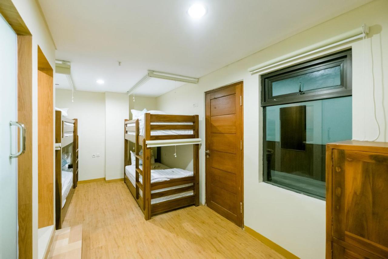 Caroline Hostel ชังกู ภายนอก รูปภาพ