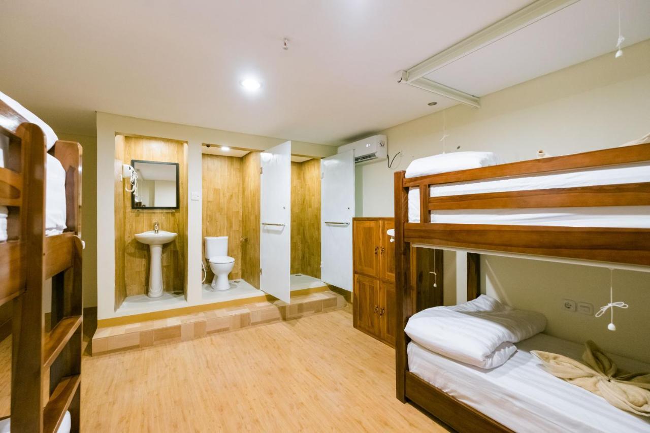 Caroline Hostel ชังกู ภายนอก รูปภาพ