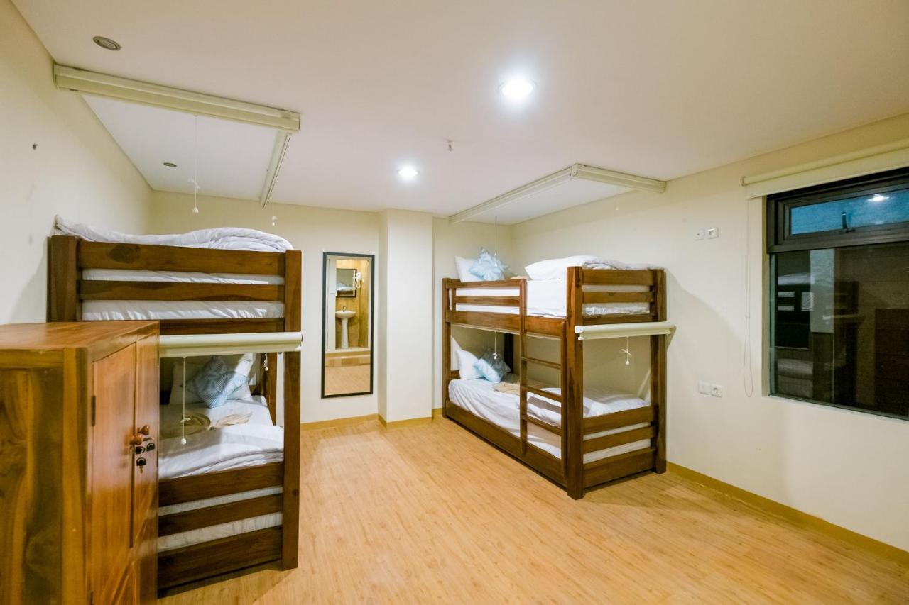 Caroline Hostel ชังกู ภายนอก รูปภาพ