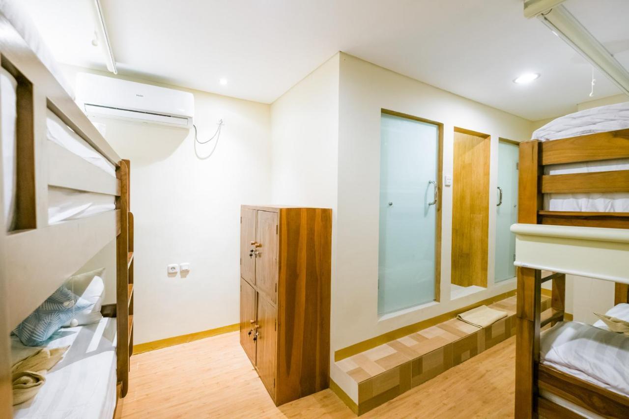 Caroline Hostel ชังกู ภายนอก รูปภาพ